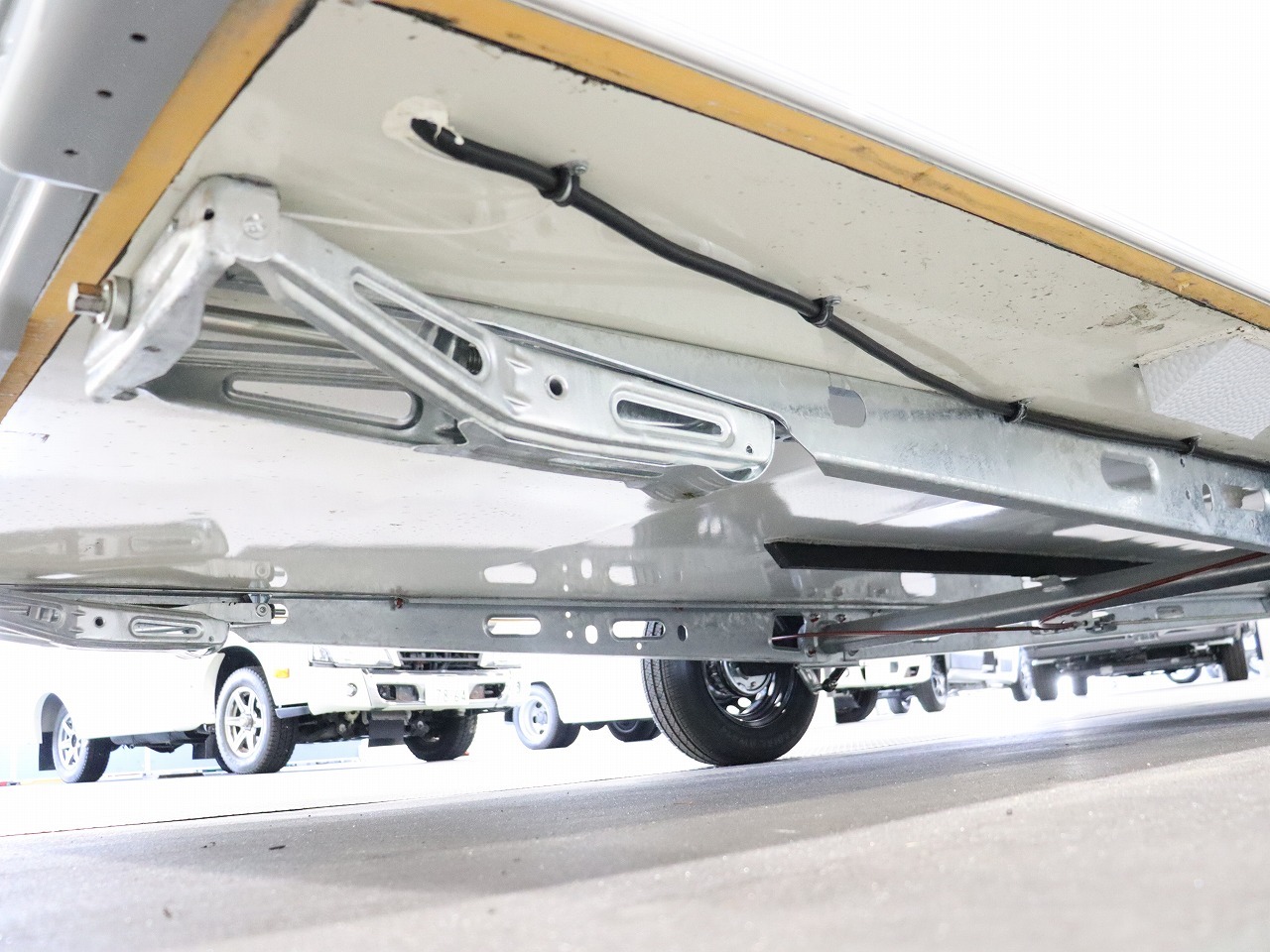 キャンピングカートレーラー