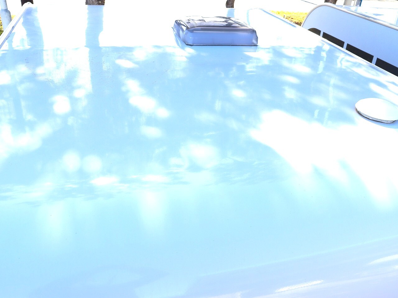 キャンピングカートレーラー