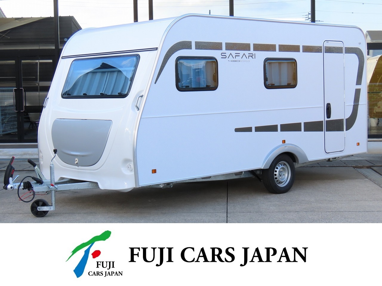 トレーラー アクロスカー　サファリ430DD　新車即納