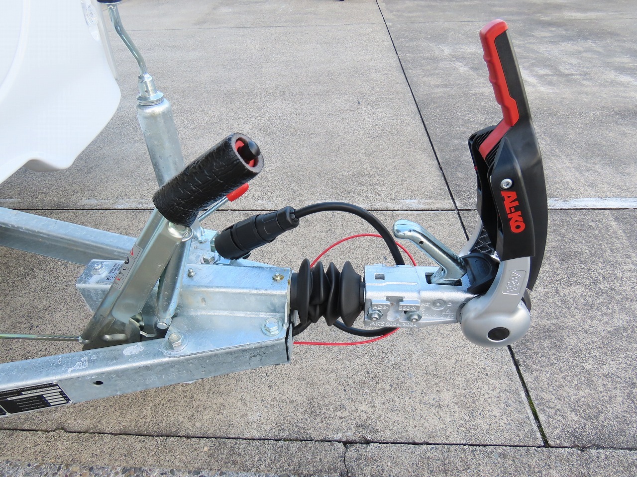 キャンピングカートレーラー