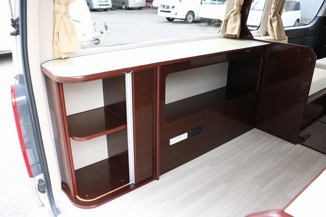 キャンピングカーバンコン