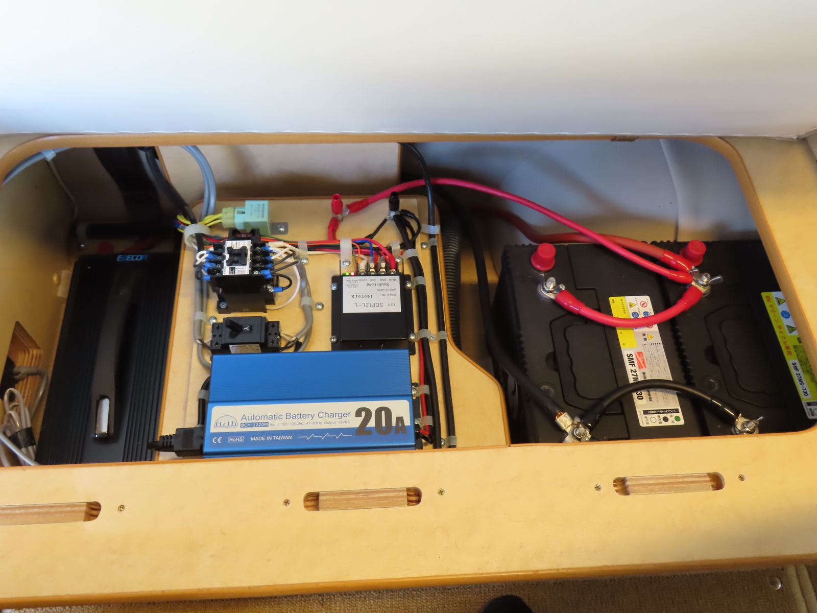 キャンピングカーバンコン