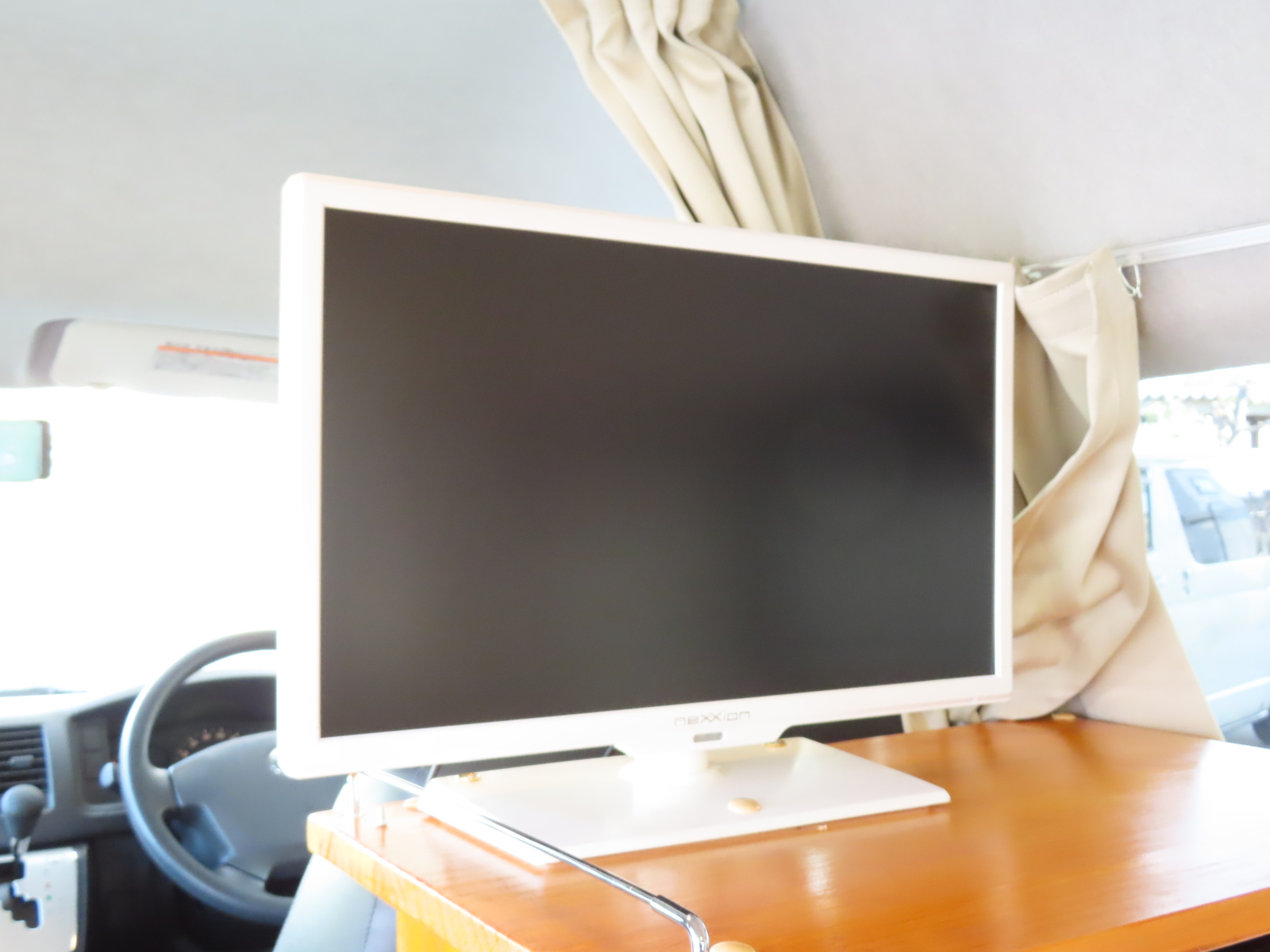 キャンピングカーバンコン