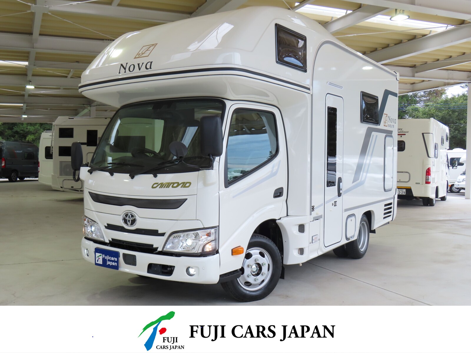 キャブコン カムロードフジカーズジャパンNovaタイプW新車