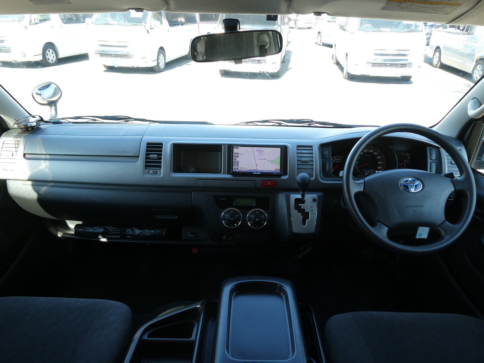 キャンピングカーバンコン