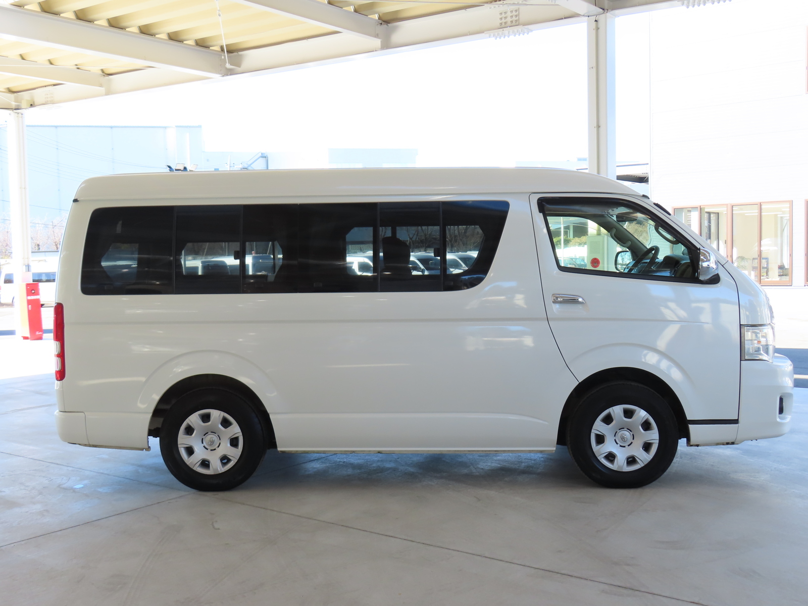 キャンピングカーバンコン