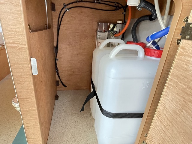 キャンピングカーバンコン