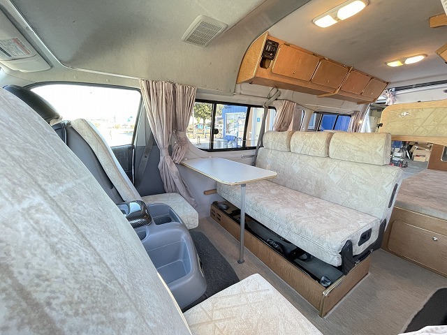 キャンピングカーバンコン