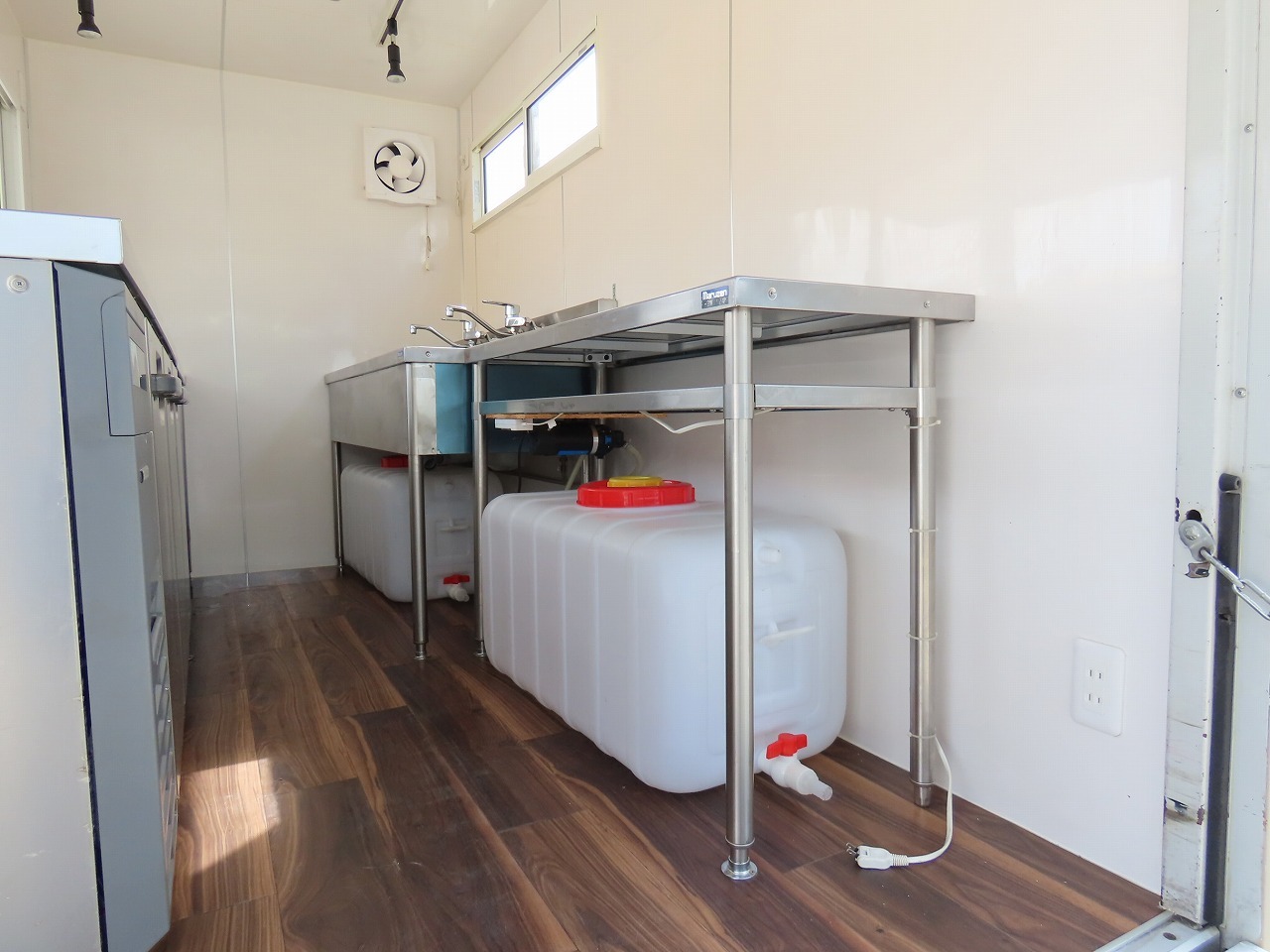 マツダタイタン