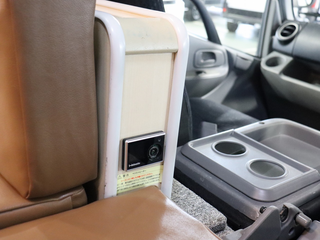 キャンピングカーキャブコン