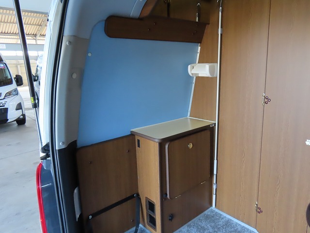 キャンピングカーバンコン