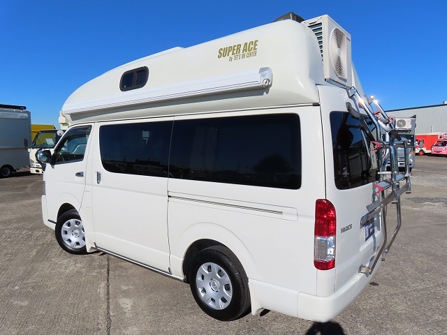 キャンピングカーバンコン