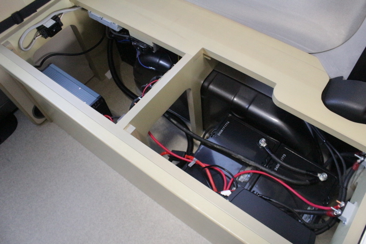 キャンピングカーバンコン