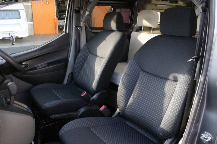 キャンピングカーバンコン