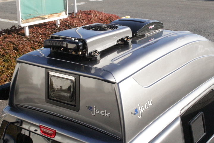 キャンピングカーバンコン