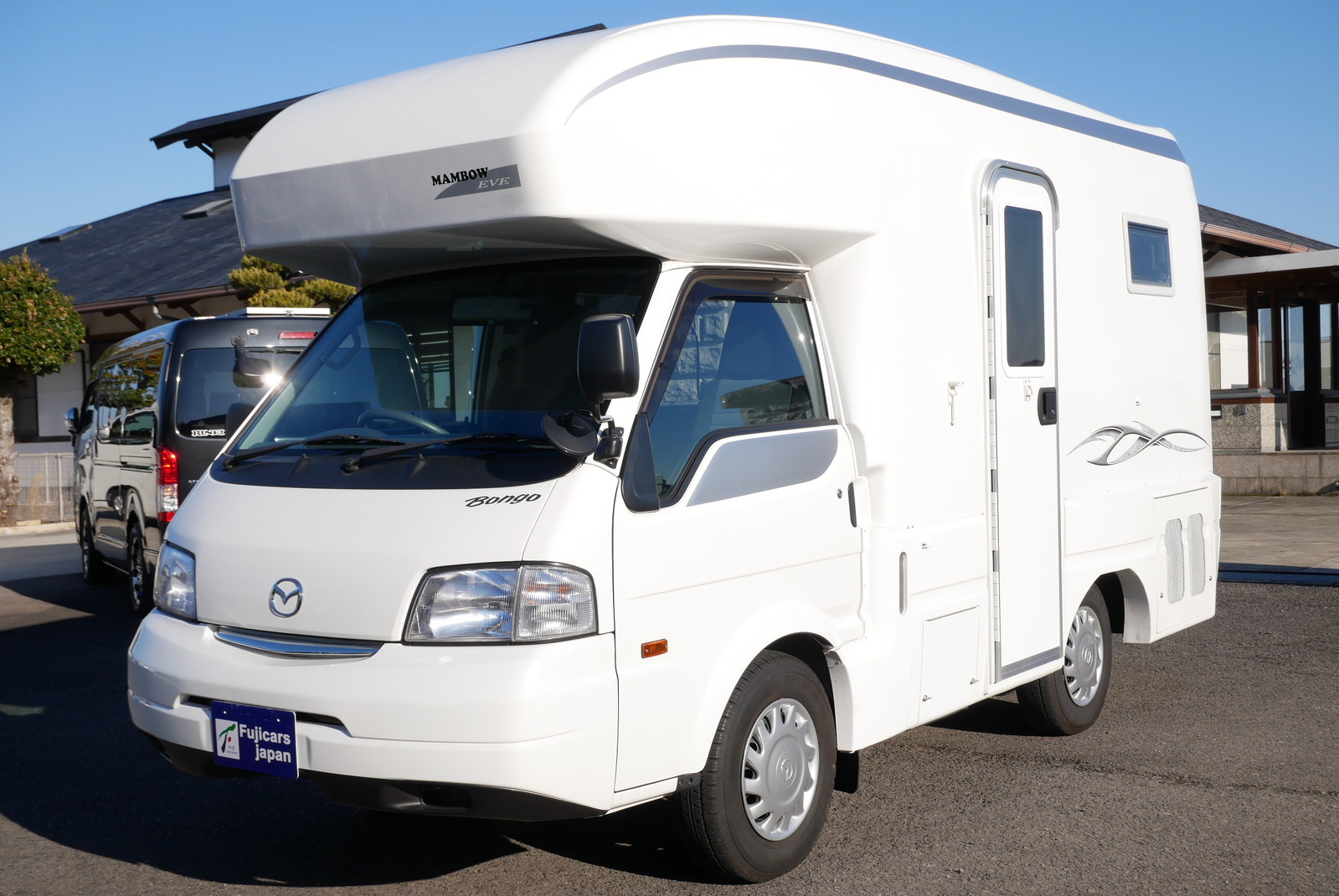 キャンピングカーキャブコン