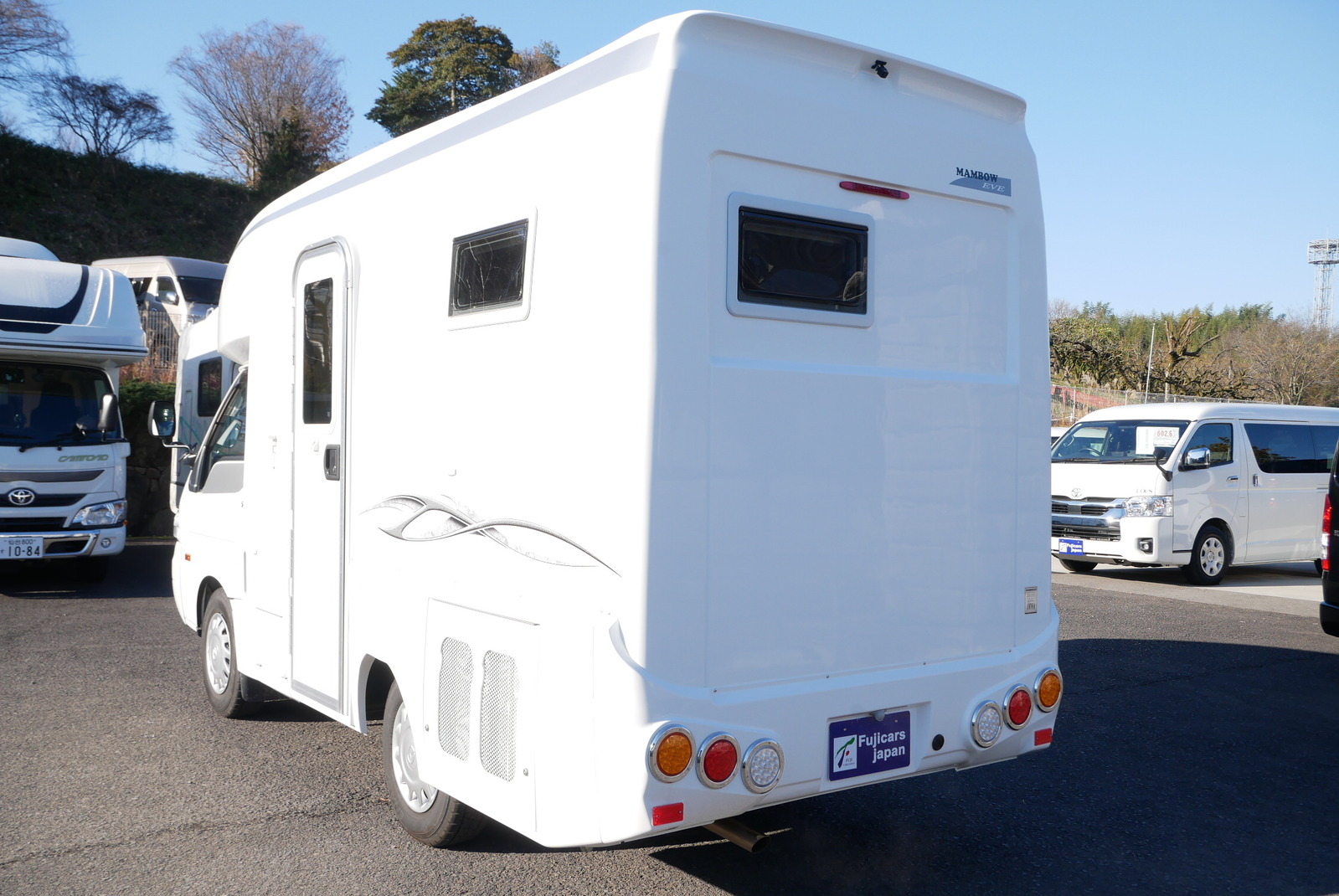 キャンピングカーキャブコン