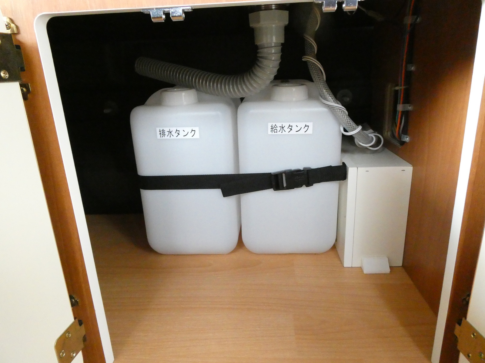 キャンピングカーバンコン