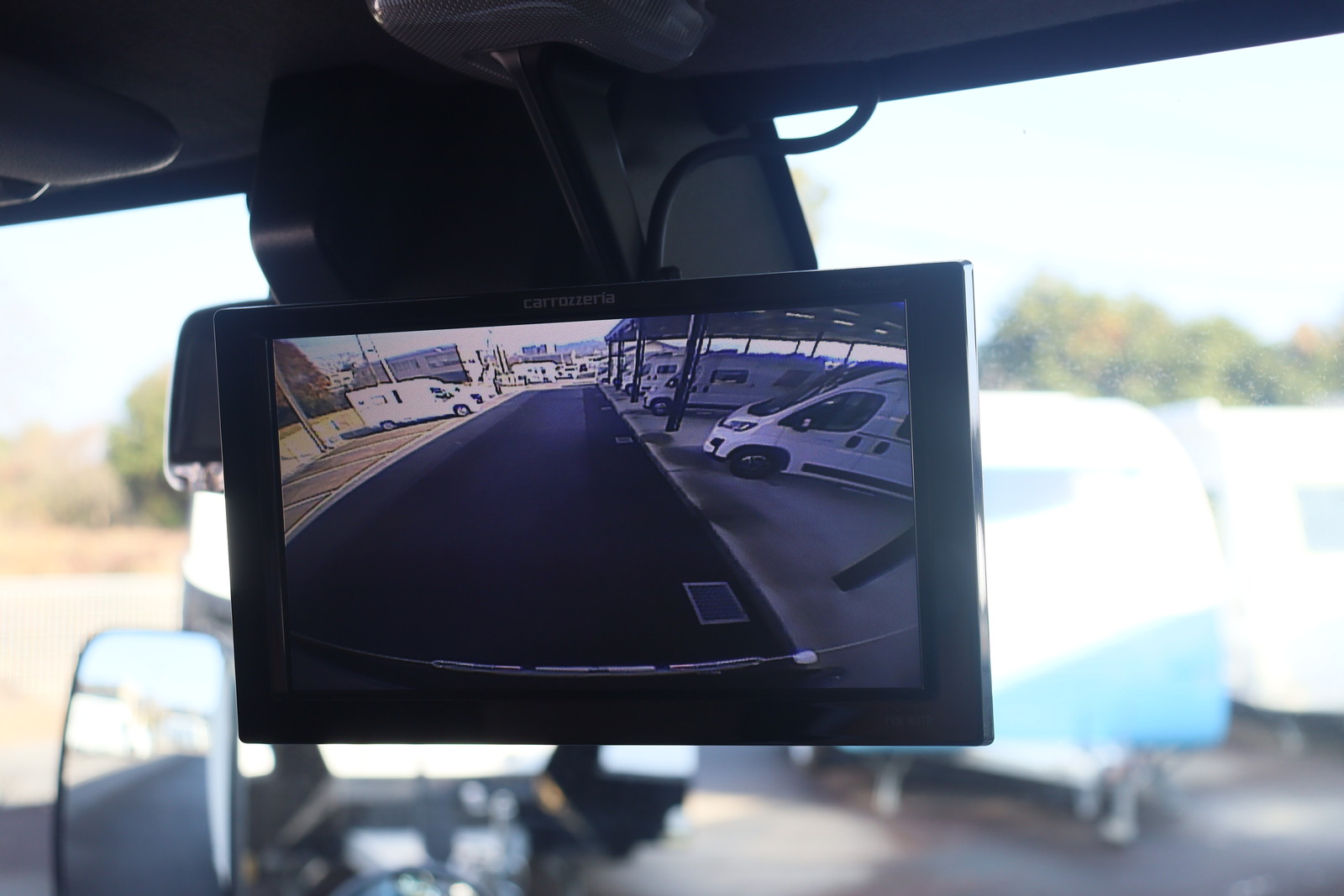 キャンピングカーキャブコン