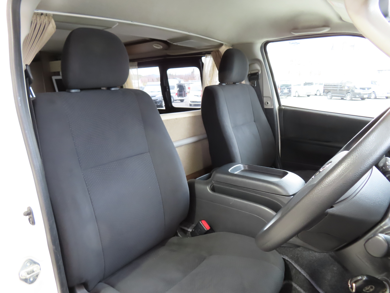 キャンピングカーバンコン