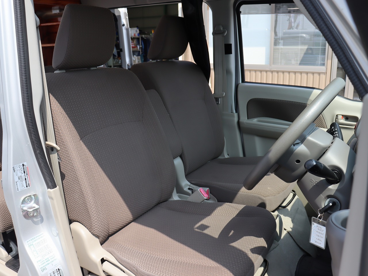 キャンピングカー軽キャンパー