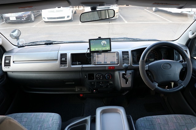 キャンピングカーバンコン