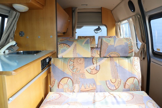 キャンピングカーバンコン