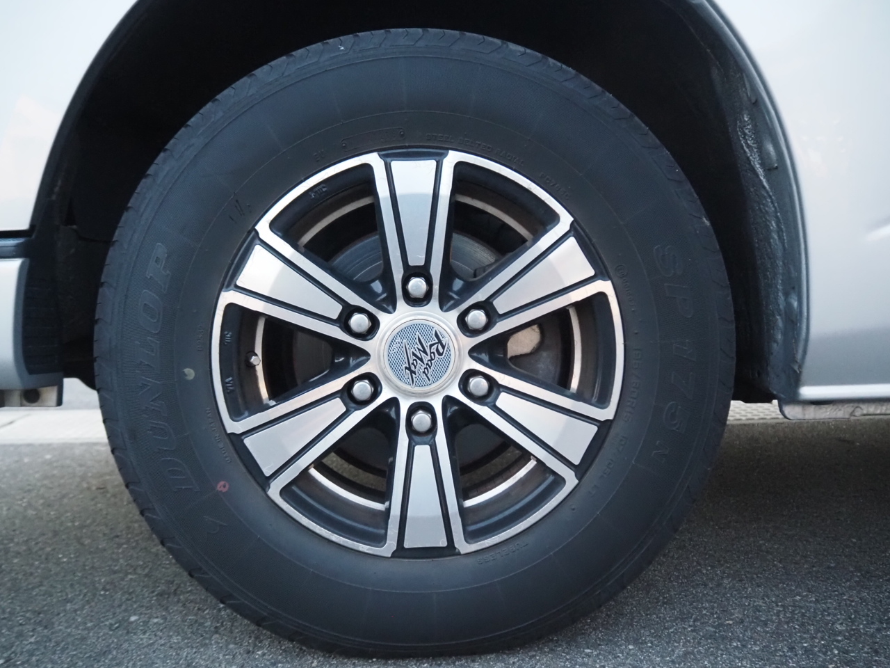 キャンピングカーバンコン