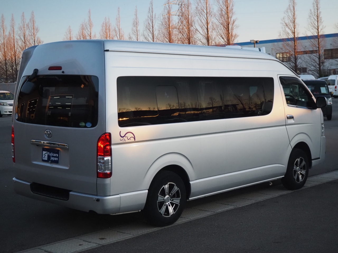 キャンピングカーバンコン