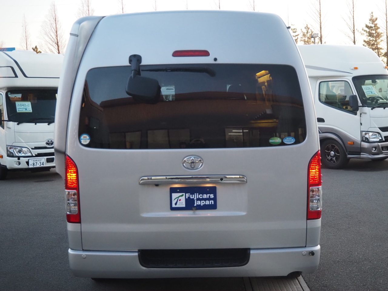 キャンピングカーバンコン