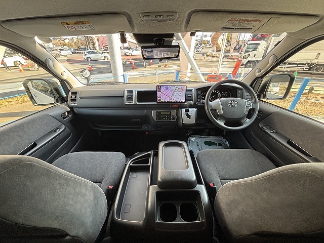 キャンピングカーバンコン