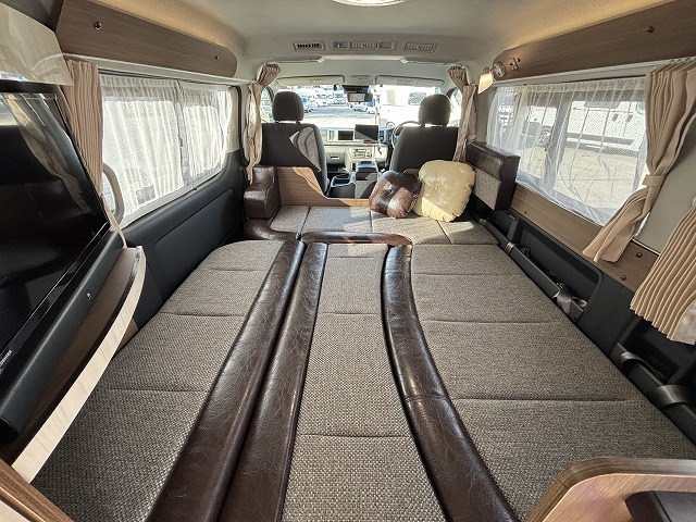 キャンピングカーバンコン