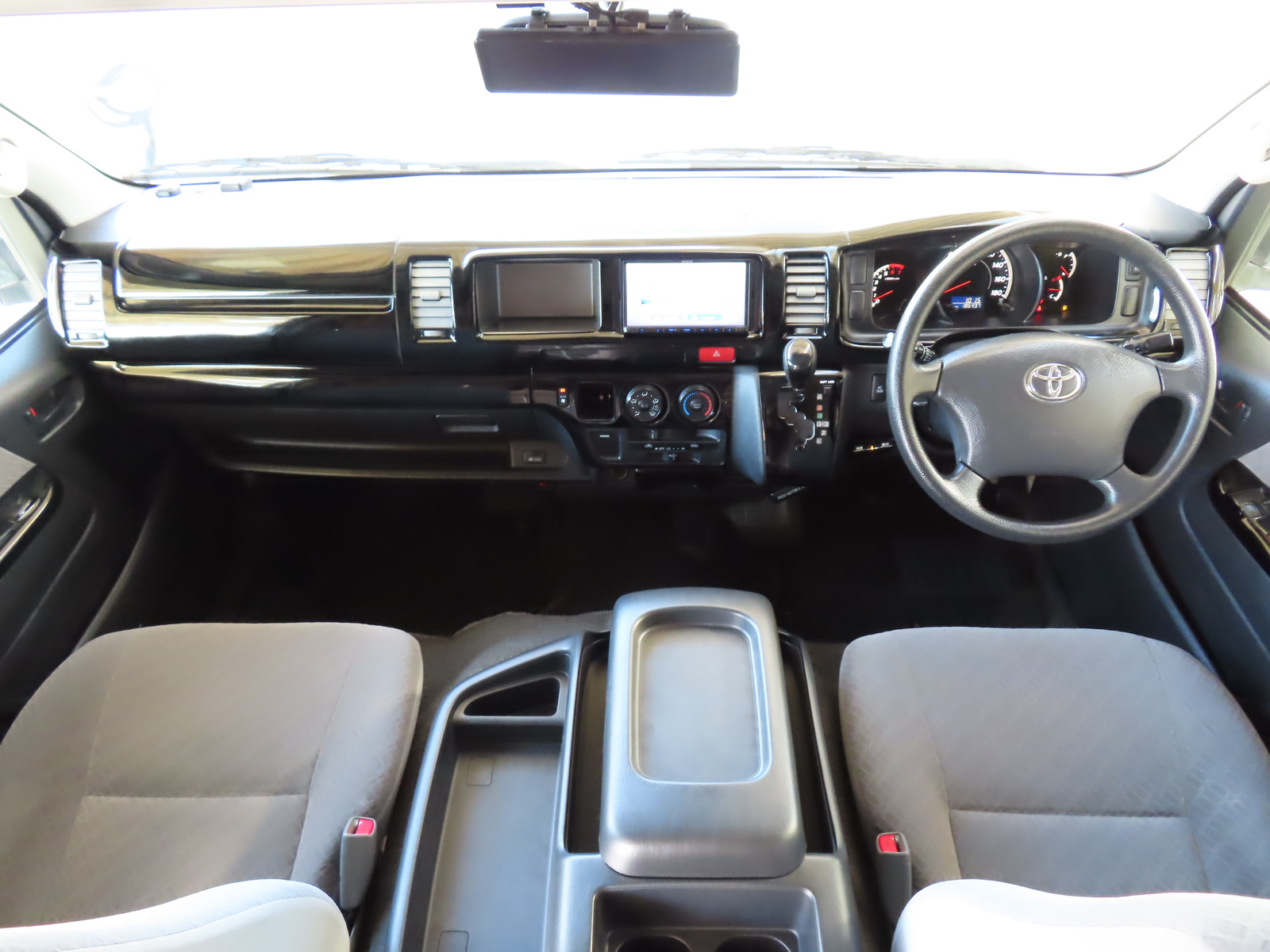 キャンピングカーバンコン