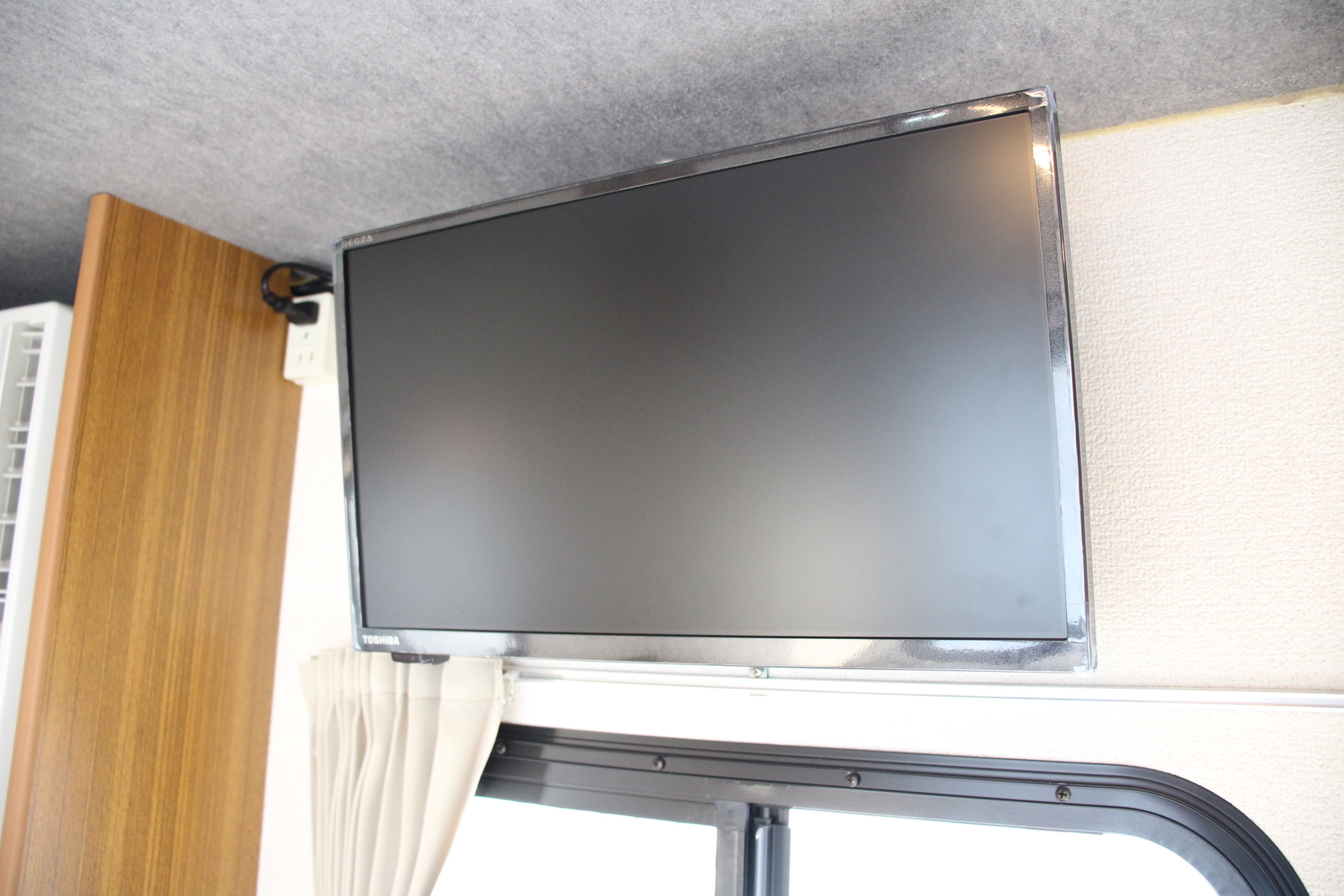 キャンピングカー軽キャンパー