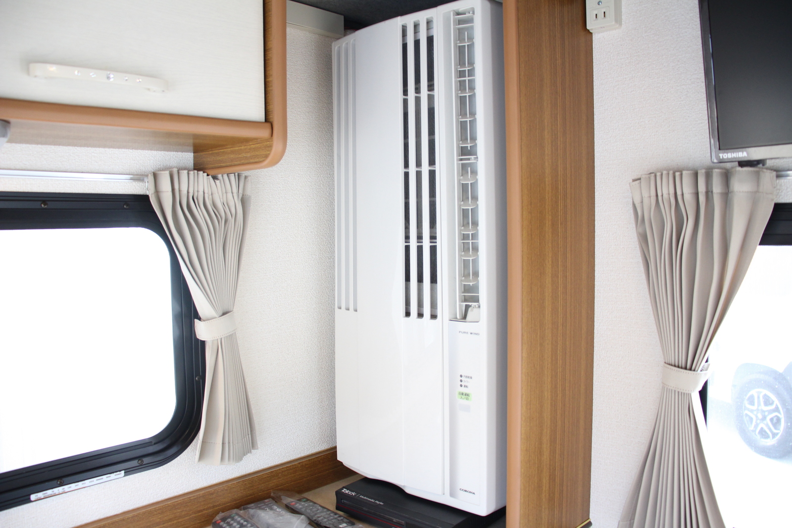 キャンピングカー軽キャンパー