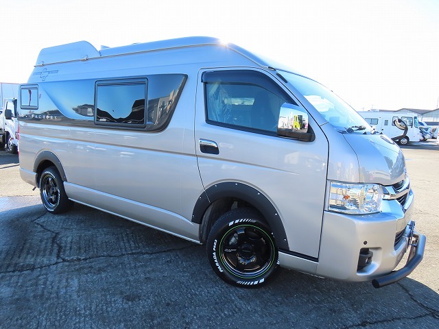 キャンピングカーバンコン