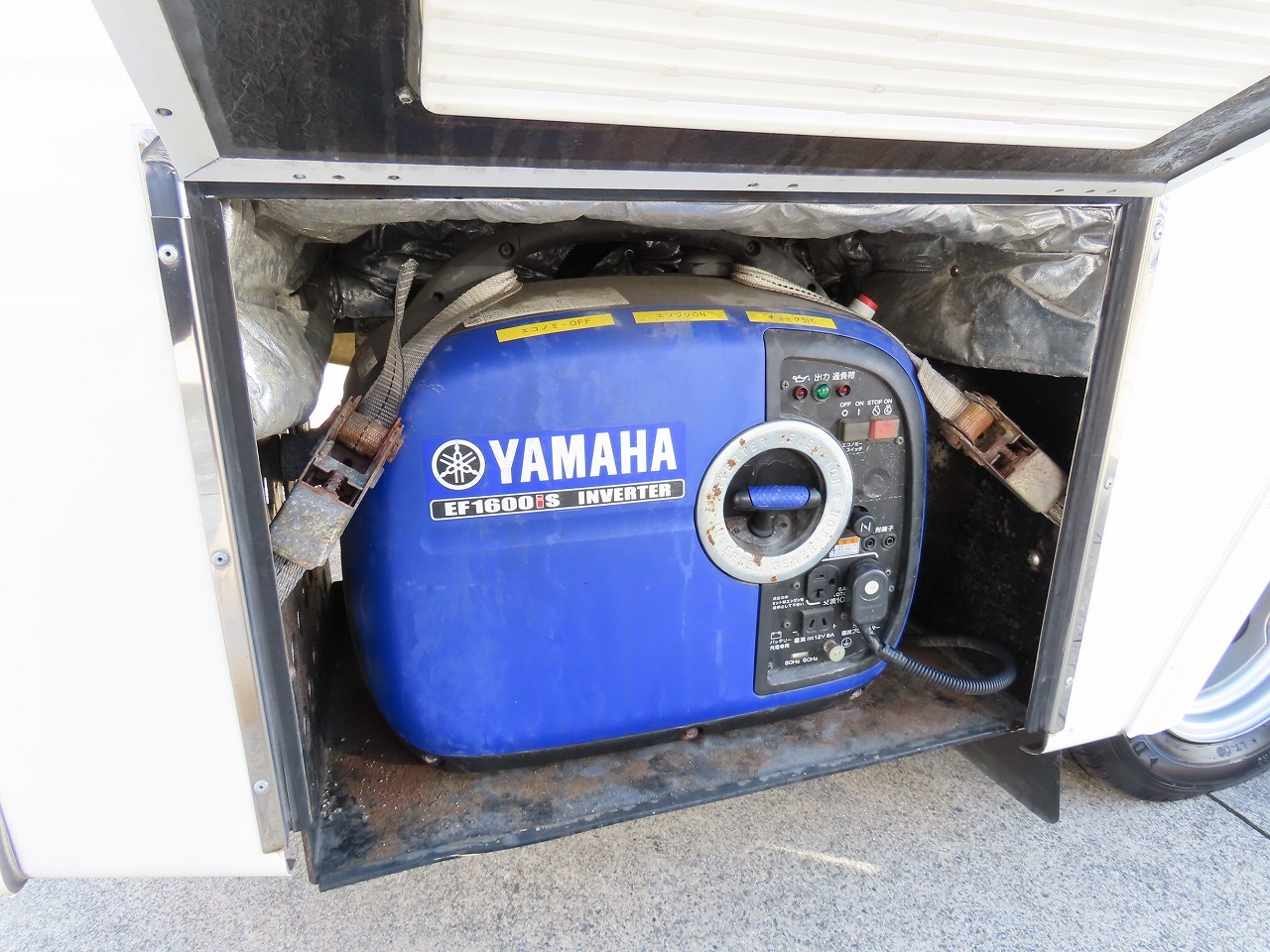 キャンピングカーキャブコン