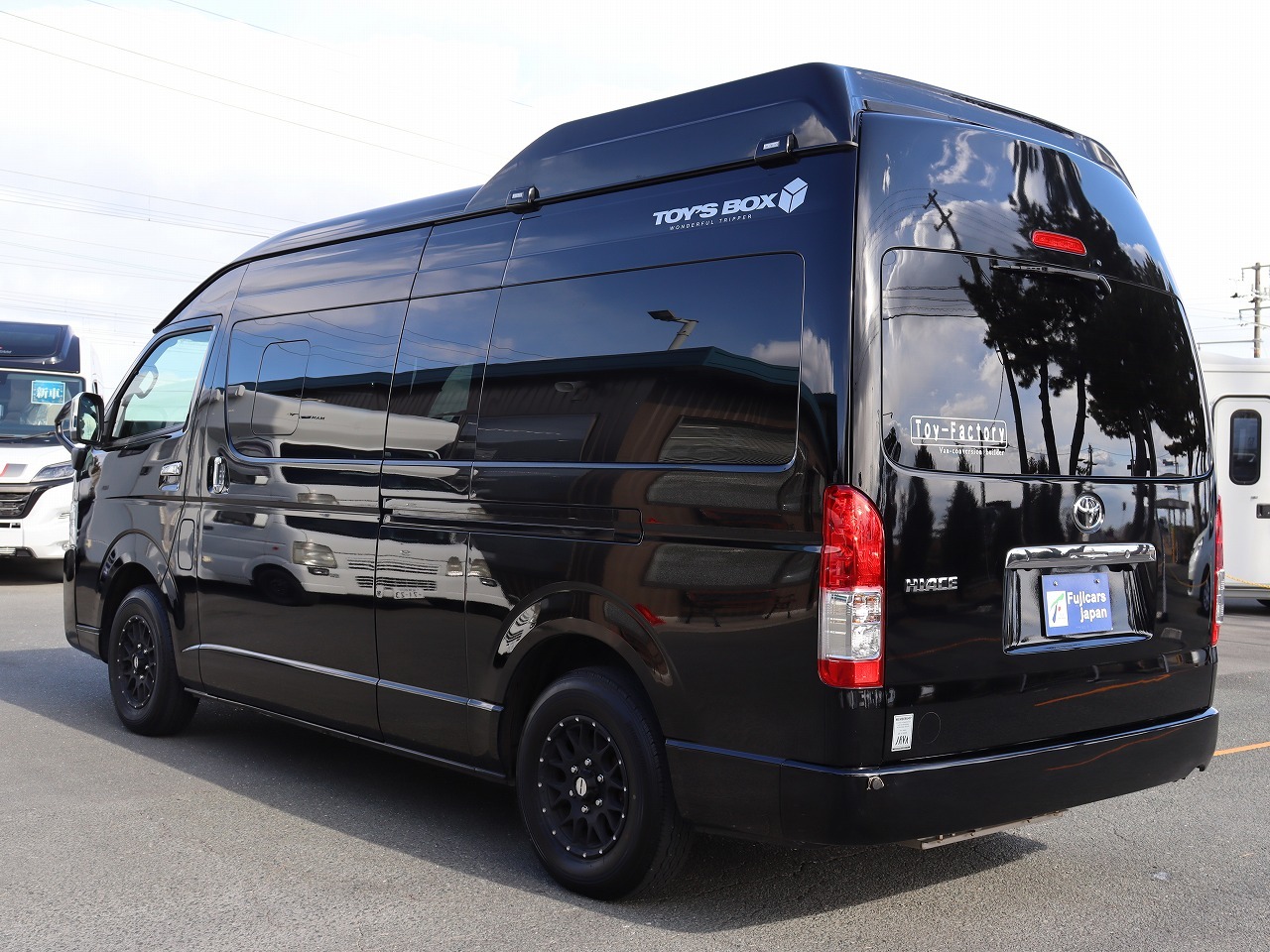 キャンピングカーバンコン