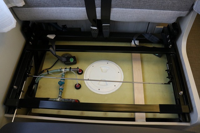 キャンピングカーキャブコン