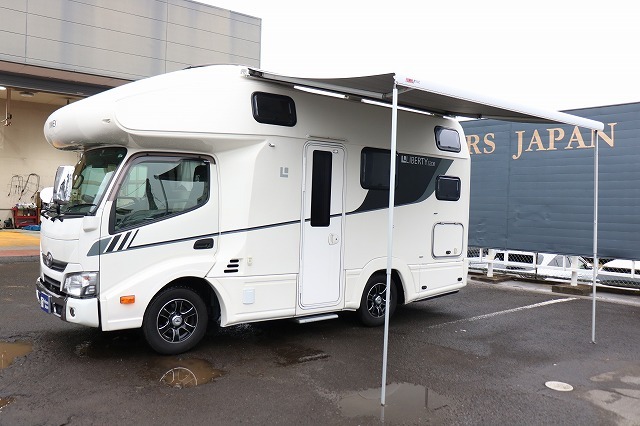 キャンピングカーキャブコン