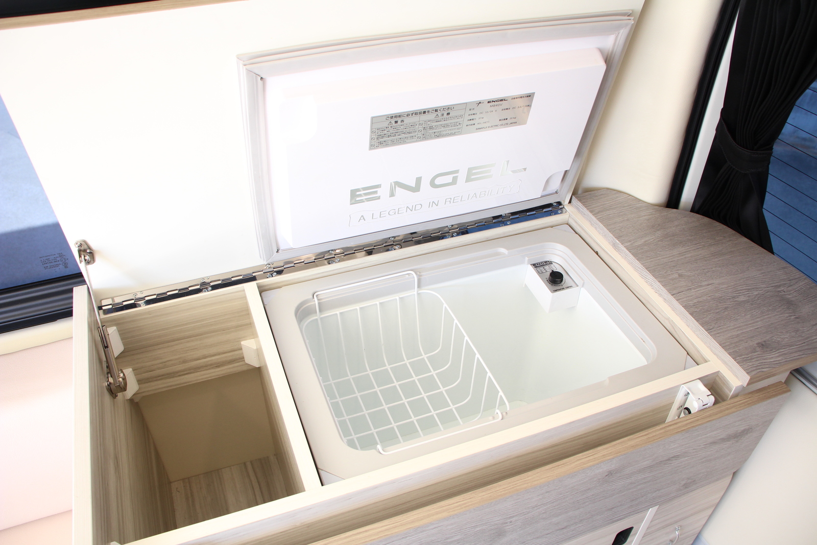 キャンピングカーバンコン