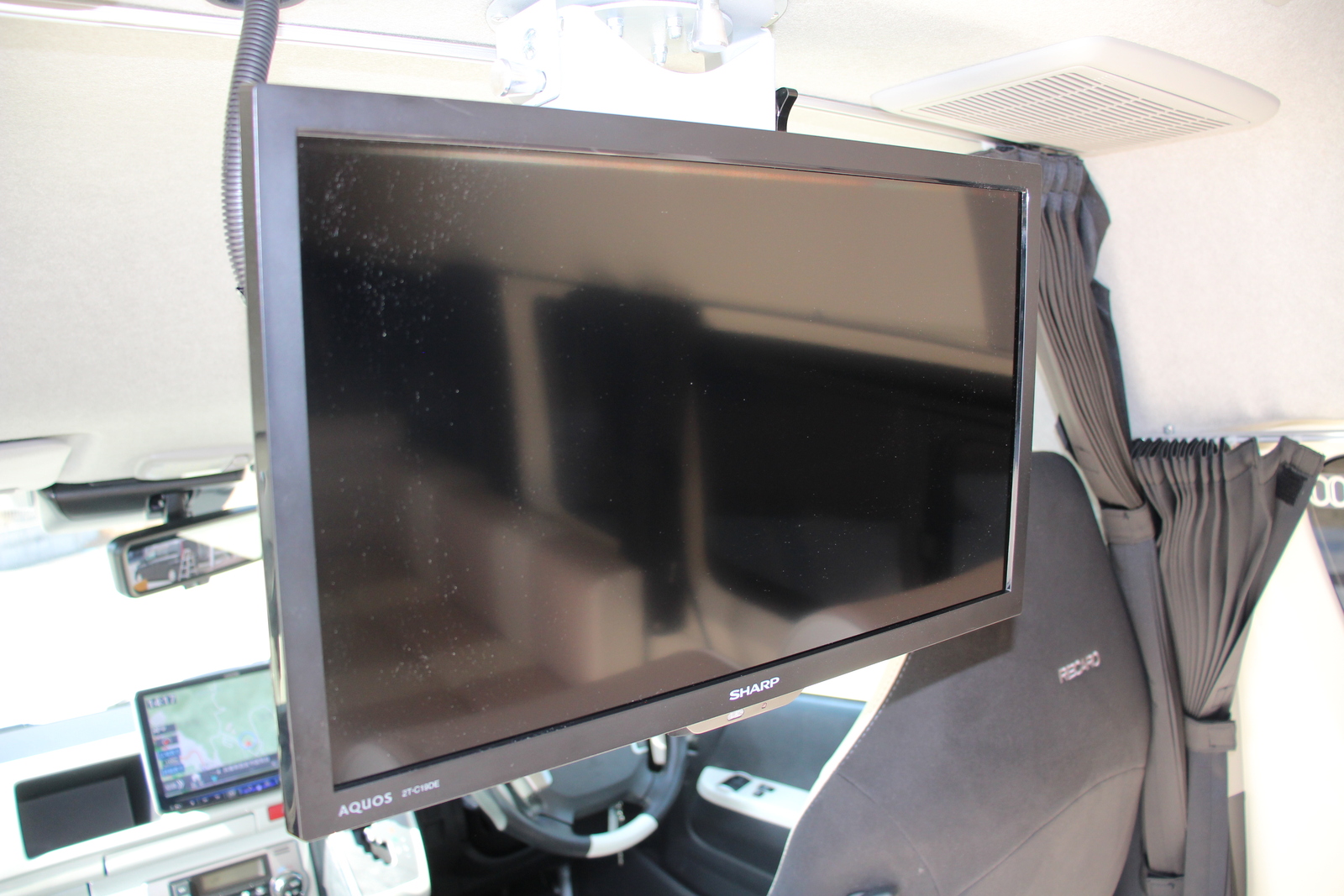 キャンピングカーバンコン