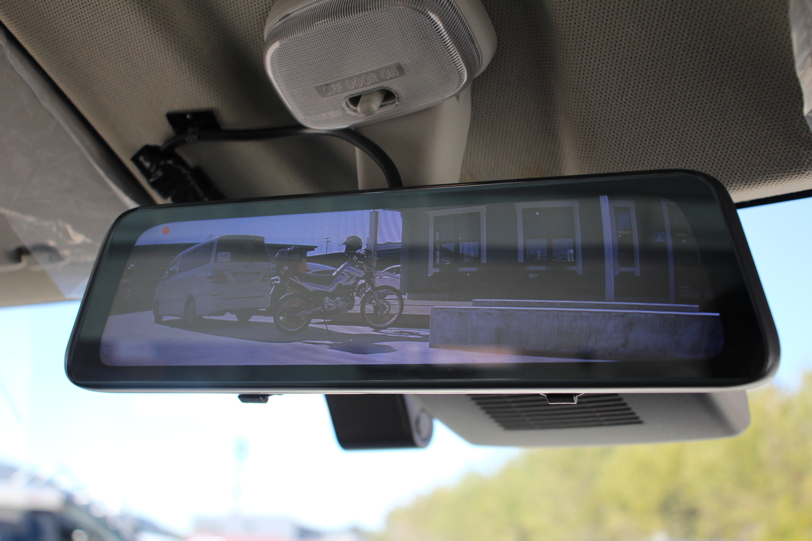 キャンピングカーキャブコン