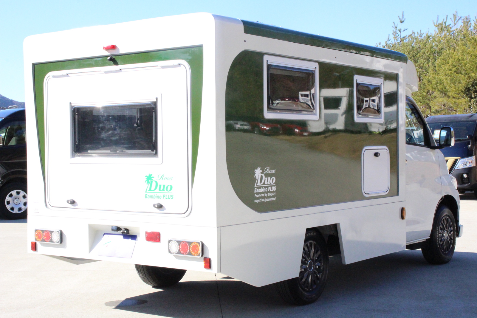 キャンピングカーキャブコン