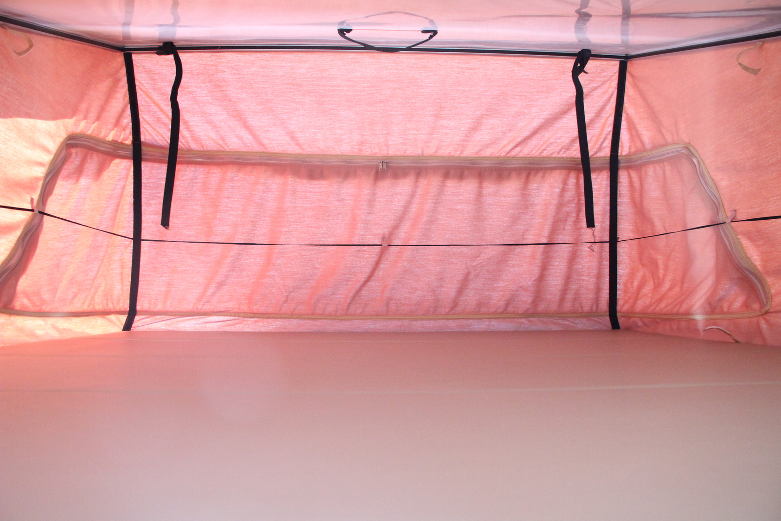 キャンピングカーキャブコン