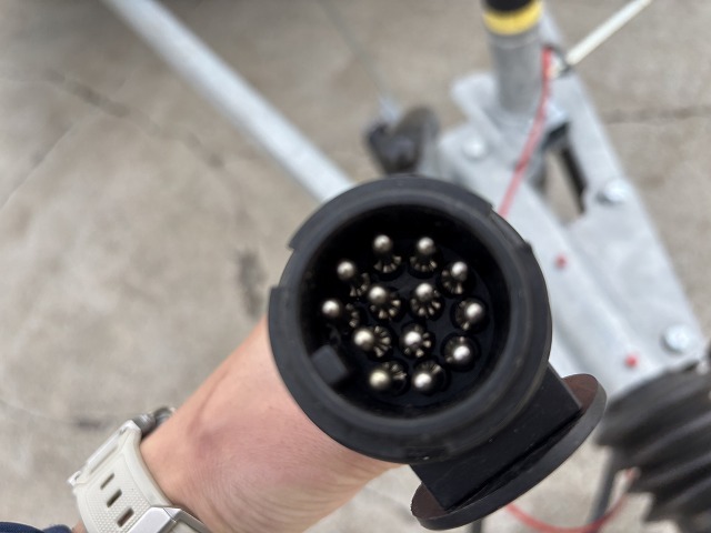 キャンピングカートレーラー