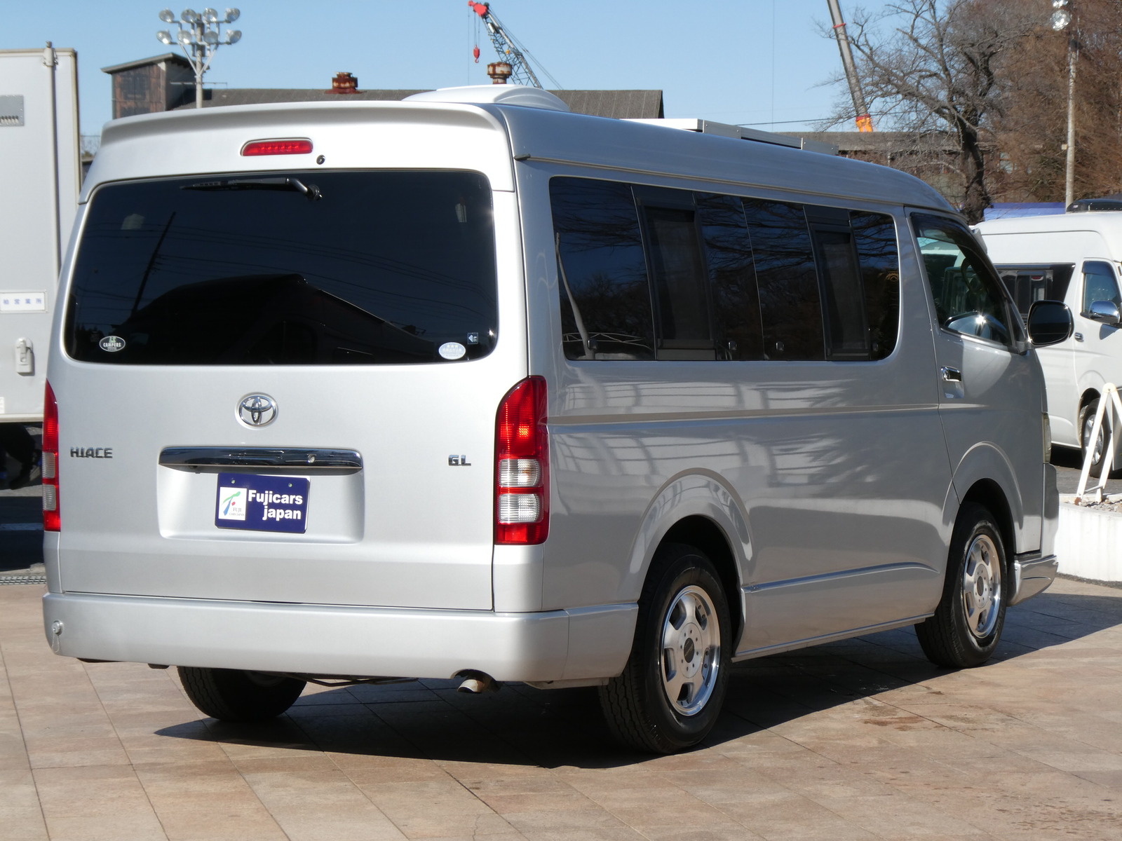 キャンピングカーバンコン