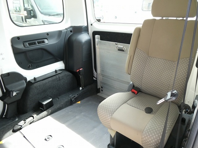 日産NV200バネット