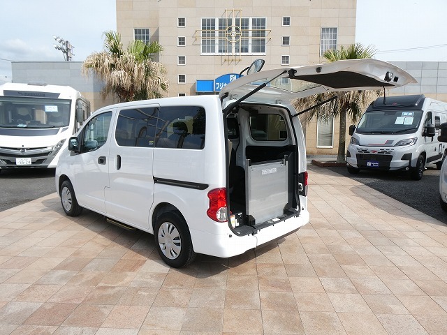日産NV200バネット