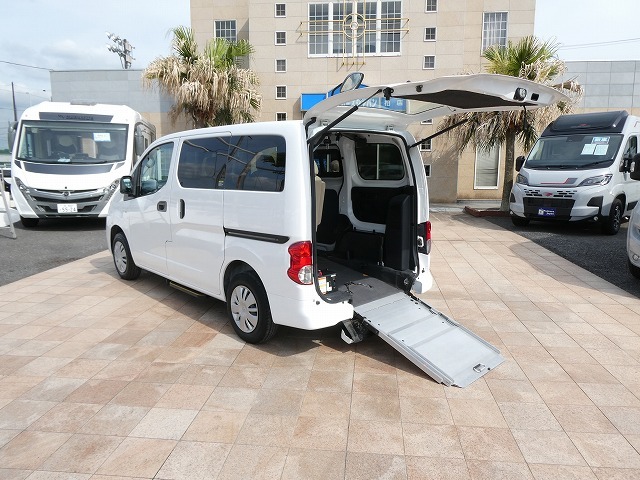 日産NV200バネット